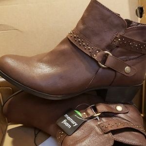 NiB adorable booties